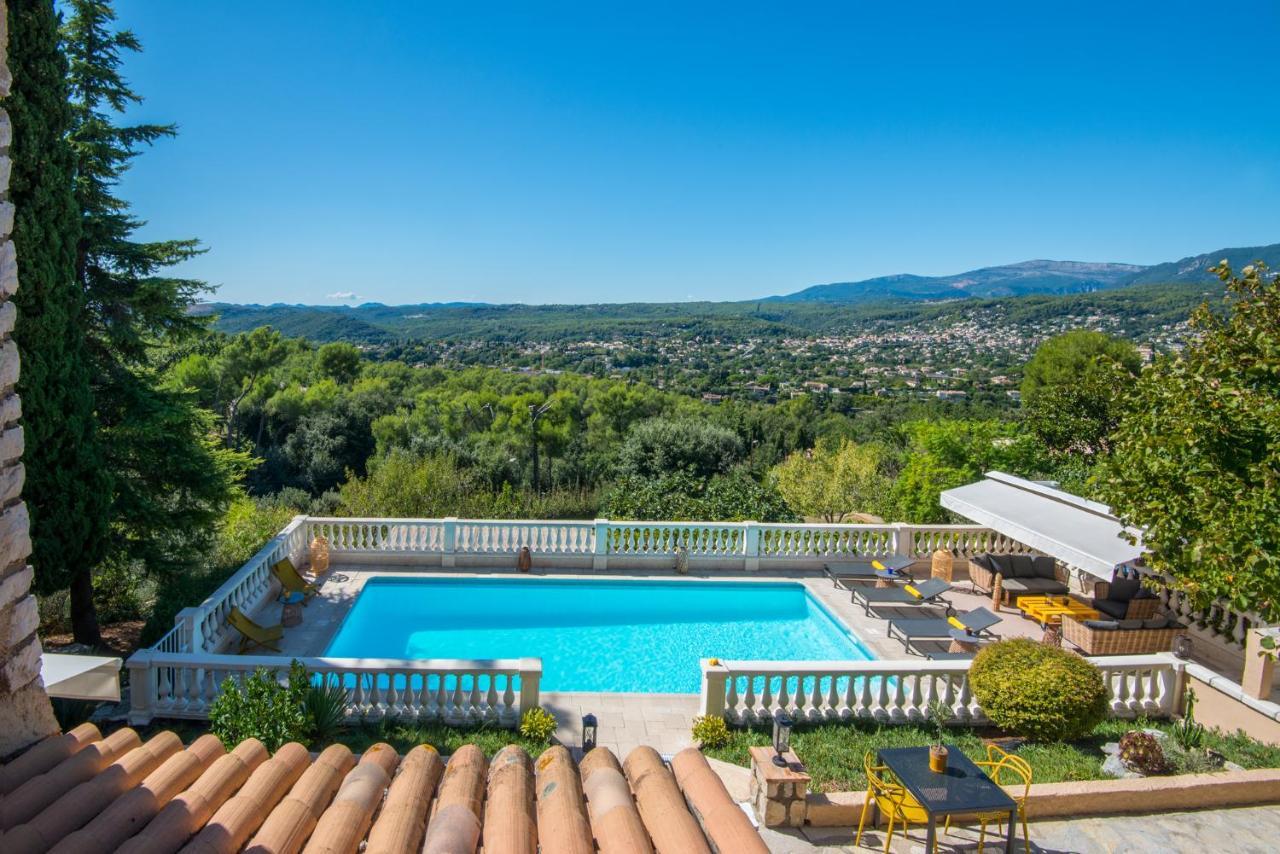 Bastide Les 3 Portes Saint-Paul-de-Vence Esterno foto